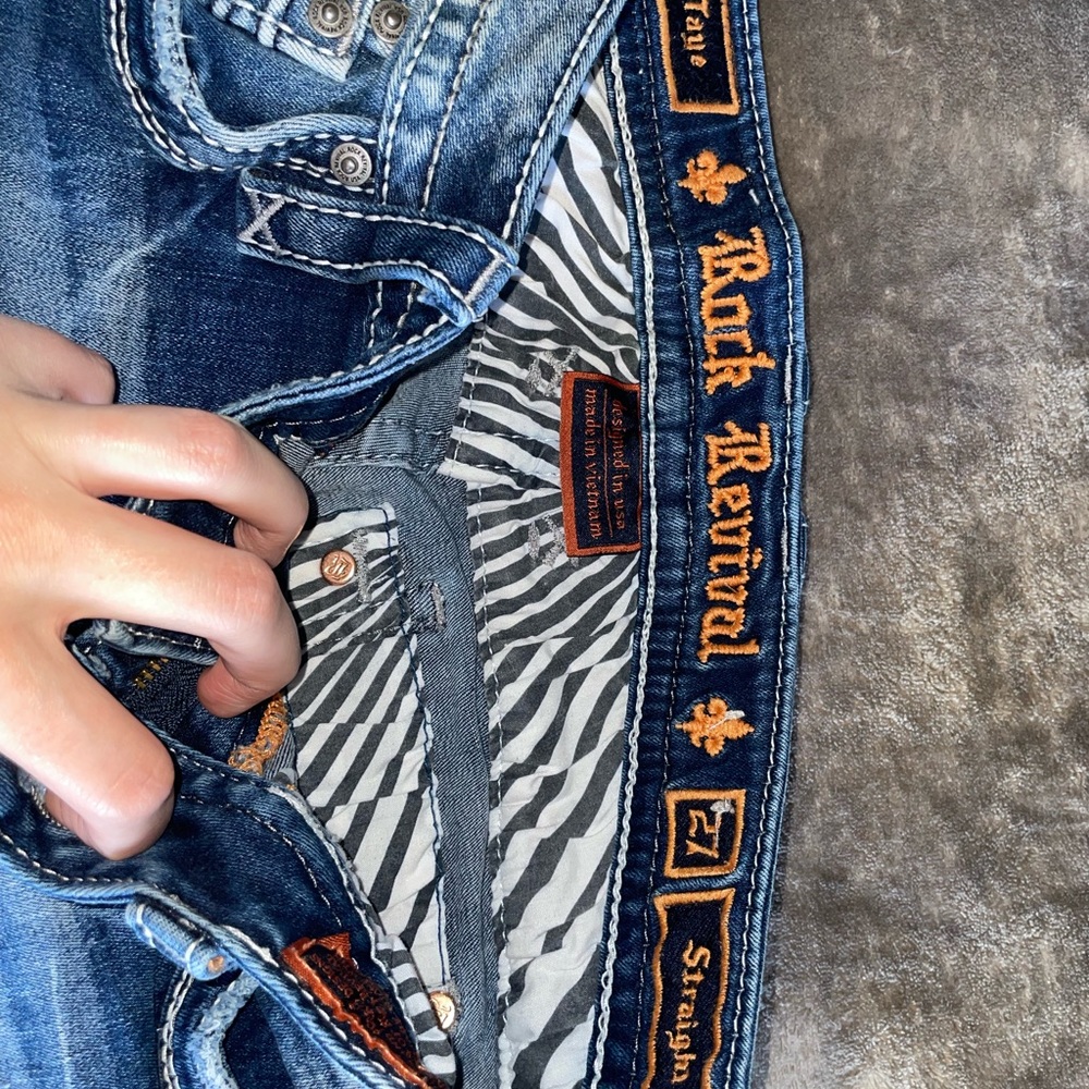 Jeans - Picture 3 of 3